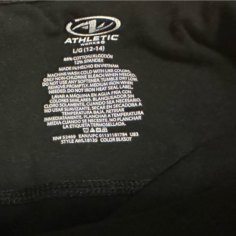 Athletic Works Classic Black Capri work out leggings - Picture 2 of 3